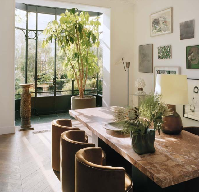 appartement parisien en rez de jardin avec verrière 