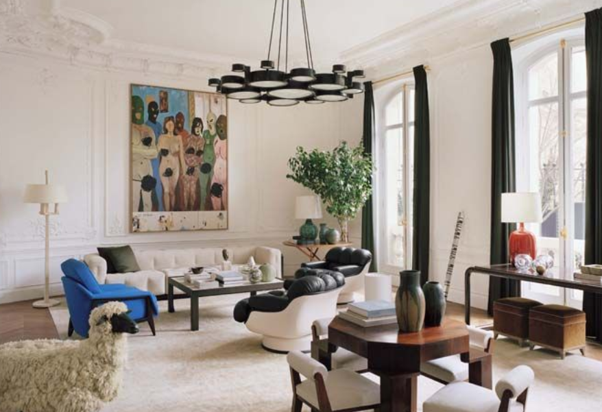 appartement parisien modernisé avec mobilier et luminaire design